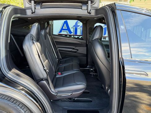Used 2023 Tesla Model X AWD/4WD image 25