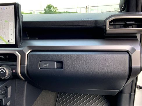 Certified 2025 Toyota 4Runner TRD Off-Road Premium w/ Tow Technology Package AWD/4WD image 18