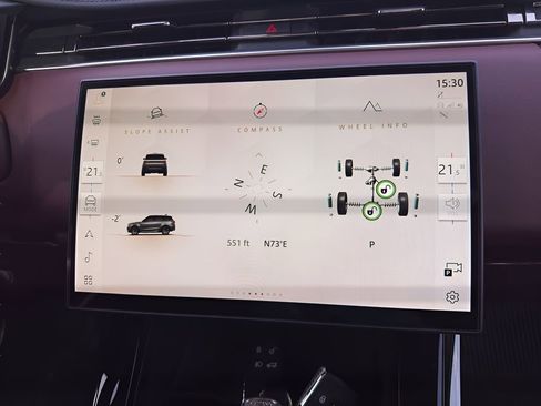 Used 2025 Land Rover Range Rover Sport Dynamic SE image 13