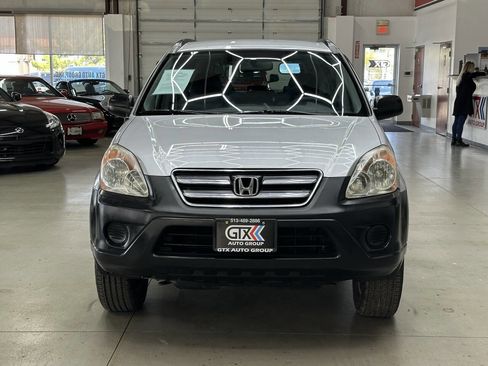 Used 2005 Honda CR-V LX image 6