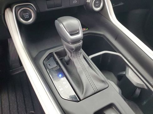 Used 2024 Toyota Grand Highlander AWD image 32