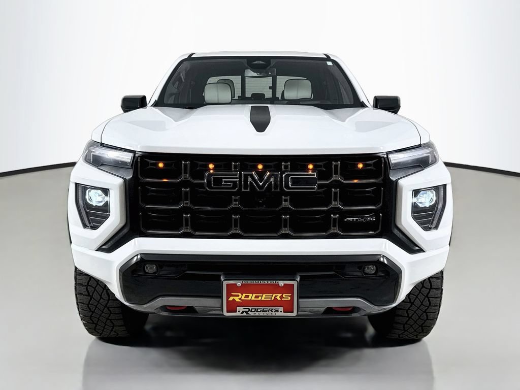 Used 2024 GMC Canyon AT4X AWD/4WD image 2