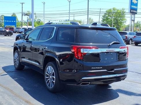 Used 2021 GMC Acadia Denali w/ Denali Technology Package image 3