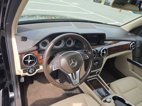 Used 2015 Mercedes-Benz GLK 350 2WD image 13