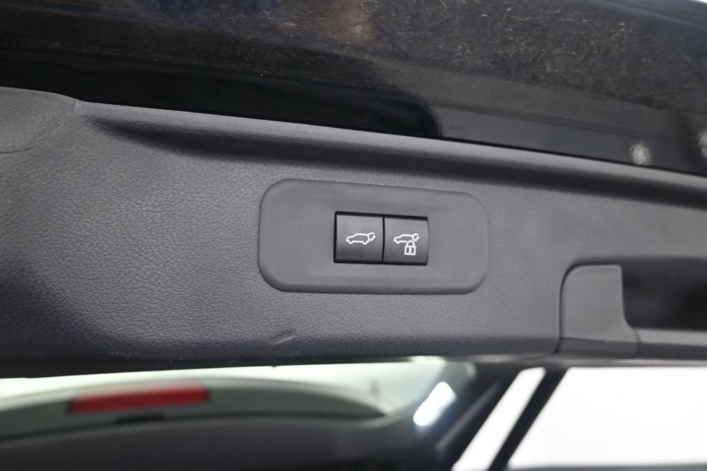 Used 2026 Toyota Grand Highlander XLE FWD image 17