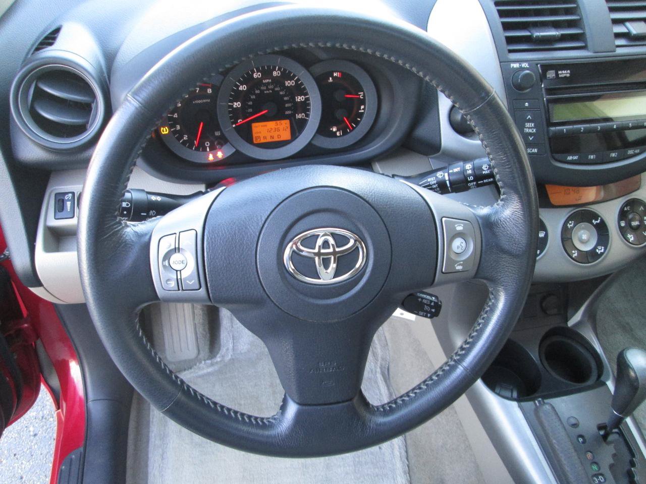 Used 2007 Toyota RAV4 Limited AWD/4WD image 9