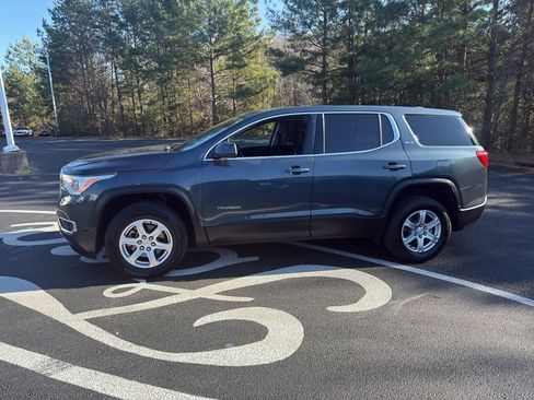 Used 2019 GMC Acadia SLE image 4