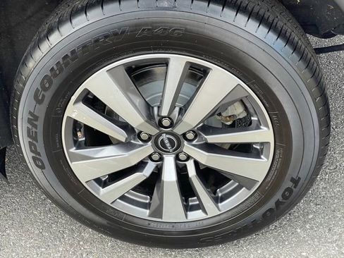 Certified 2023 Nissan Pathfinder SL AWD/4WD image 27