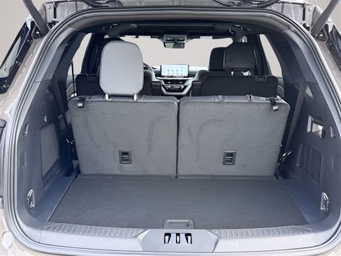 New 2026 Ford Explorer ST w/ Sun And Sound Package image 21