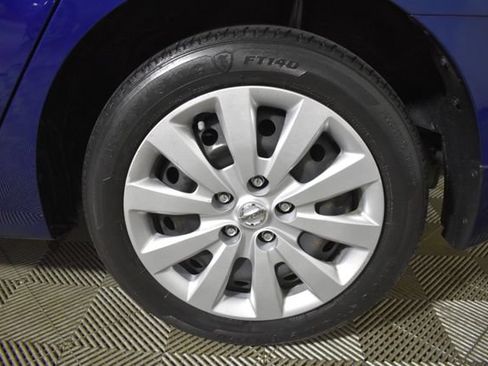 Used 2019 Nissan Sentra S FWD image 33