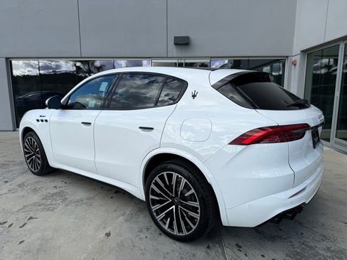 New 2025 Maserati Grecale Modena AWD/4WD image 4
