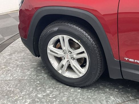 Certified 2023 GMC Terrain SLE w/ Driver Convenience Package AWD/4WD image 6