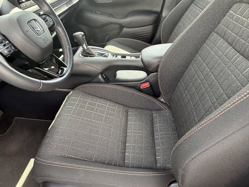 Certified 2024 Honda HR-V Sport image 12