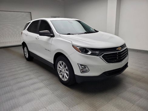 Used 2021 Chevrolet Equinox LS w/ LS Convenience Package FWD image 13