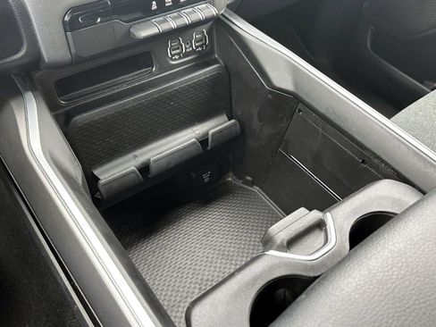 Used 2021 RAM 1500 Big Horn image 28