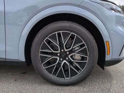 New 2025 Ford Mustang Mach-E Premium image 10