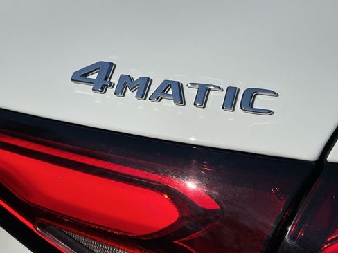 New 2026 Mercedes-Benz GLC 300 4MATIC image 30