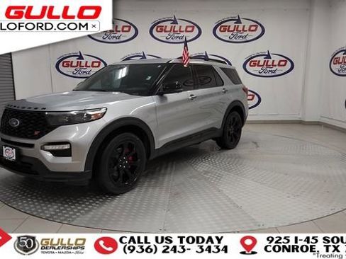 Used 2023 Ford Explorer ST w/ Equipment Group 401A image 4