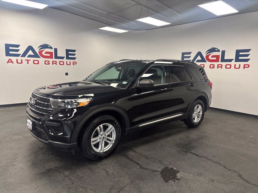 Used 2021 Ford Explorer XLT w/ Class III Trailer Tow Package AWD/4WD image 6