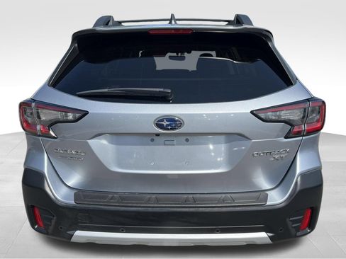 Used 2021 Subaru Outback Limited XT w/ Popular Package #2 AWD/4WD image 6