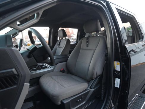 Used 2021 Ford F250 XLT w/ XLT Premium Package image 48