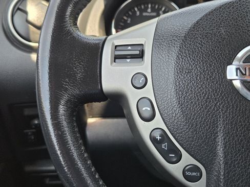 Used 2012 Nissan Rogue SL AWD/4WD image 18
