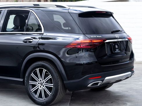Used 2025 Mercedes-Benz GLE 350 4MATIC image 8