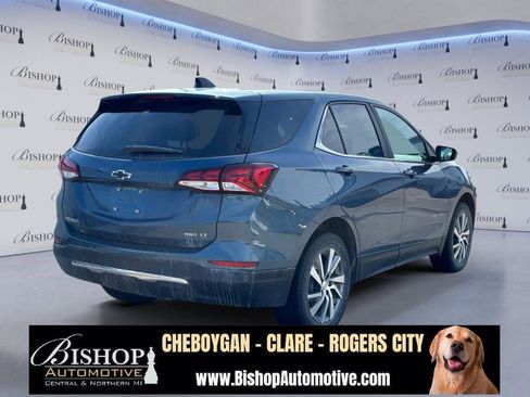 Used 2024 Chevrolet Equinox LT w/ LPO, Floor Liner Package image 4