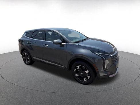 Used 2026 Kia Sportage LX AWD/4WD image 2