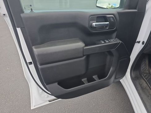 Used 2023 Chevrolet Silverado 1500 Custom AWD/4WD image 11