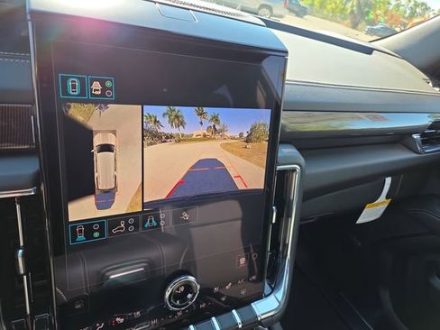 New 2026 GMC Yukon XL Elevation w/ Elevation Premium Package image 31