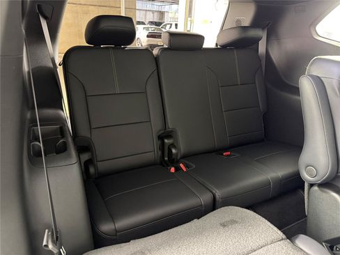 New 2026 GMC Acadia Elevation w/ Black Edition FWD image 13