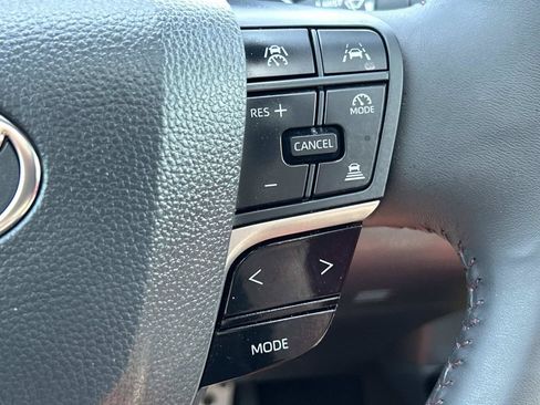 Used 2026 Toyota Camry XSE FWD image 30