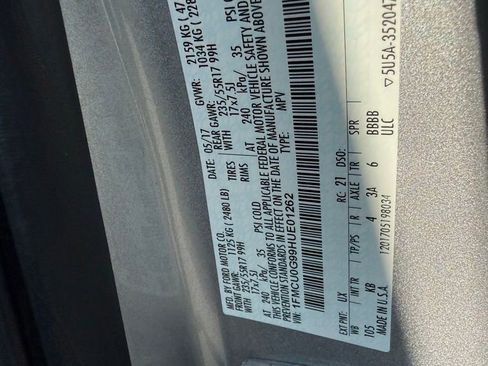 Used 2017 Ford Escape SE image 26