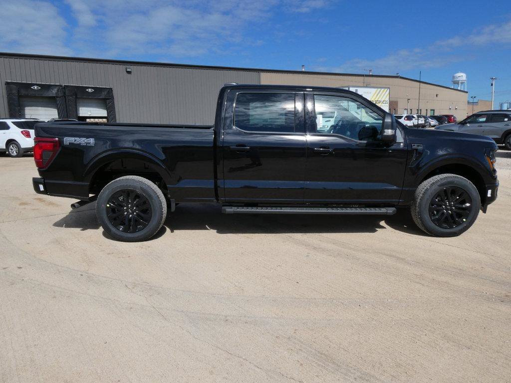New 2026 Ford F150 XLT w/ Equipment Group 302A MID AWD/4WD image 4