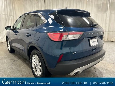 Used 2020 Ford Escape SE image 6