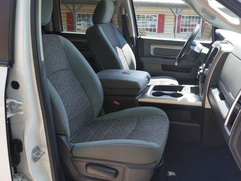 Used 2016 RAM 1500 Big Horn AWD/4WD image 25