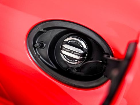 Used 2025 Porsche 911 Carrera T image 27