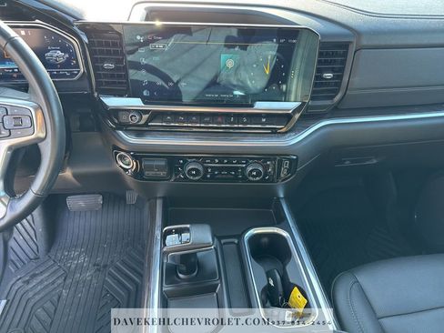 Used 2022 Chevrolet Silverado 1500 LTZ image 20