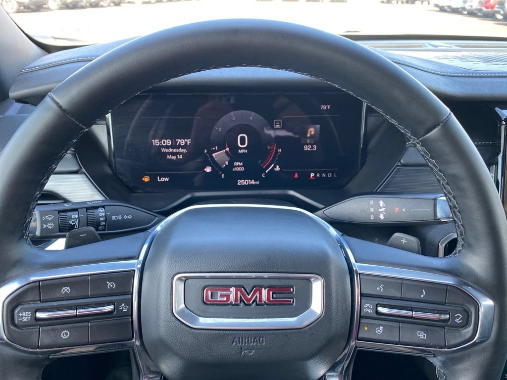 Used 2025 GMC Acadia Elevation FWD image 33