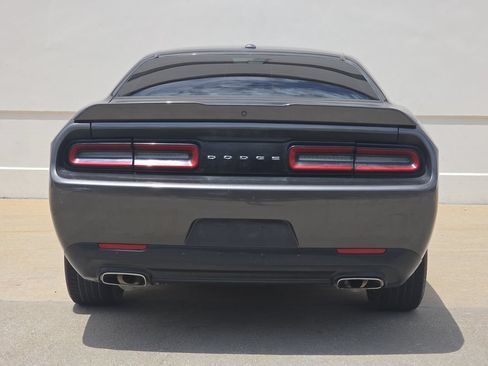 Used 2022 Dodge Challenger GT RWD image 4