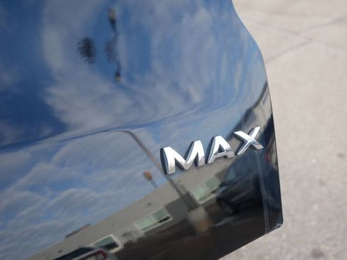 Used 2024 Ford Expedition Max XLT image 9