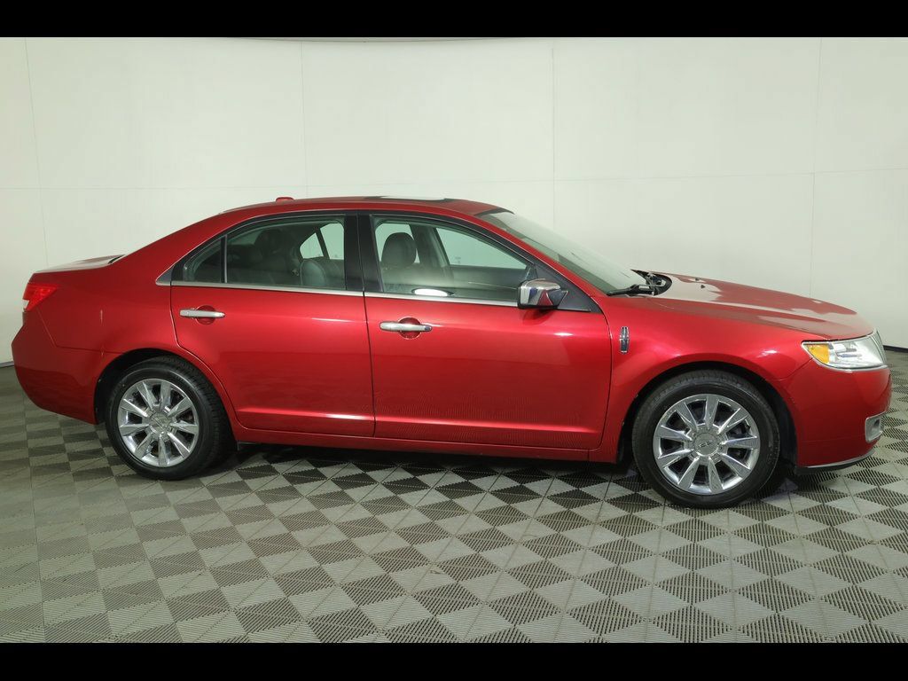 Used 2012 Lincoln MKZ FWD image 7