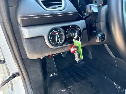 Used 2020 Porsche 718 Cayman GT4 image 16