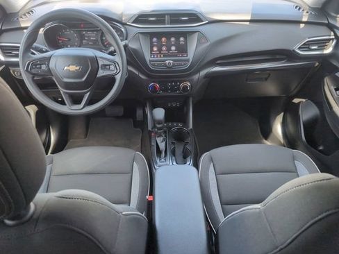Certified 2023 Chevrolet TrailBlazer LT FWD image 19
