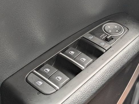 Certified 2025 Kia Soul LX w/ LX Technology Package FWD image 20