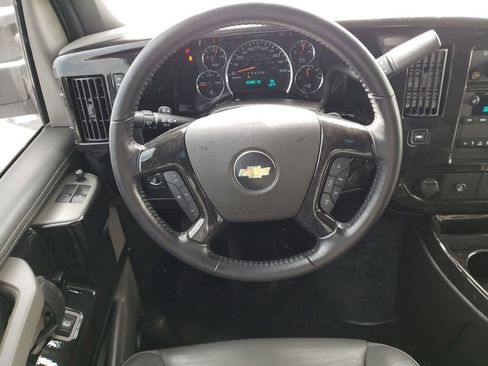 Used 2023 Chevrolet Express 2500 Extended image 14