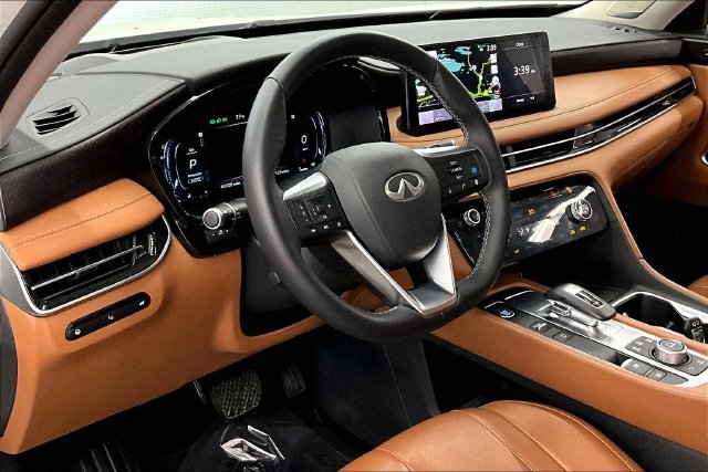 Used 2024 INFINITI QX60 Sensory AWD/4WD image 16