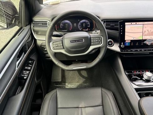 New 2026 Jeep Grand Wagoneer L 4WD image 35