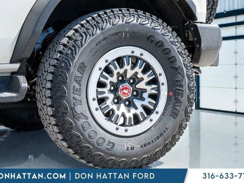 New 2026 Ford Bronco Outer Banks w/ Sasquatch Package AWD/4WD image 33